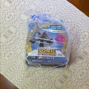 Sonic The Hedgehog 4 Infinite Figure with Phantom Ruby